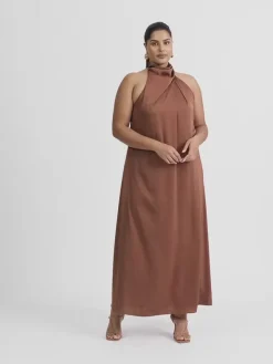 Woman SHEIKE Destiny Maxi Dress