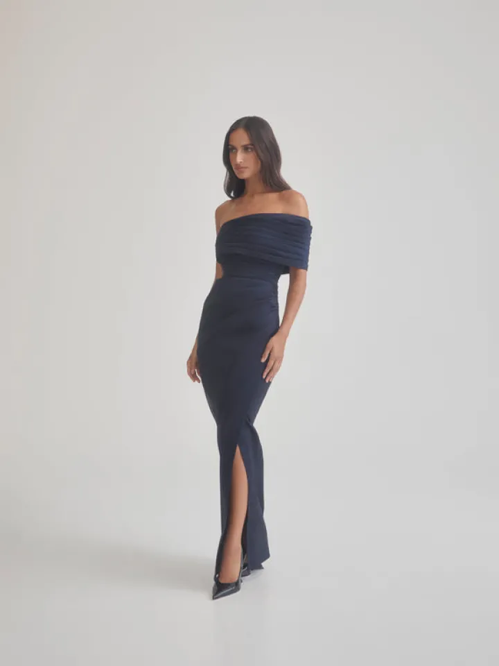 Woman SHEIKE Giselle Gown