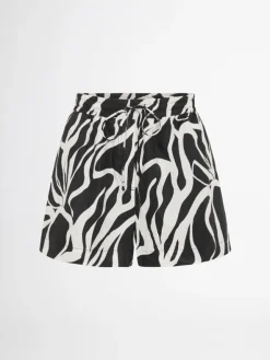 Woman SHEIKE Intuition Linen Short