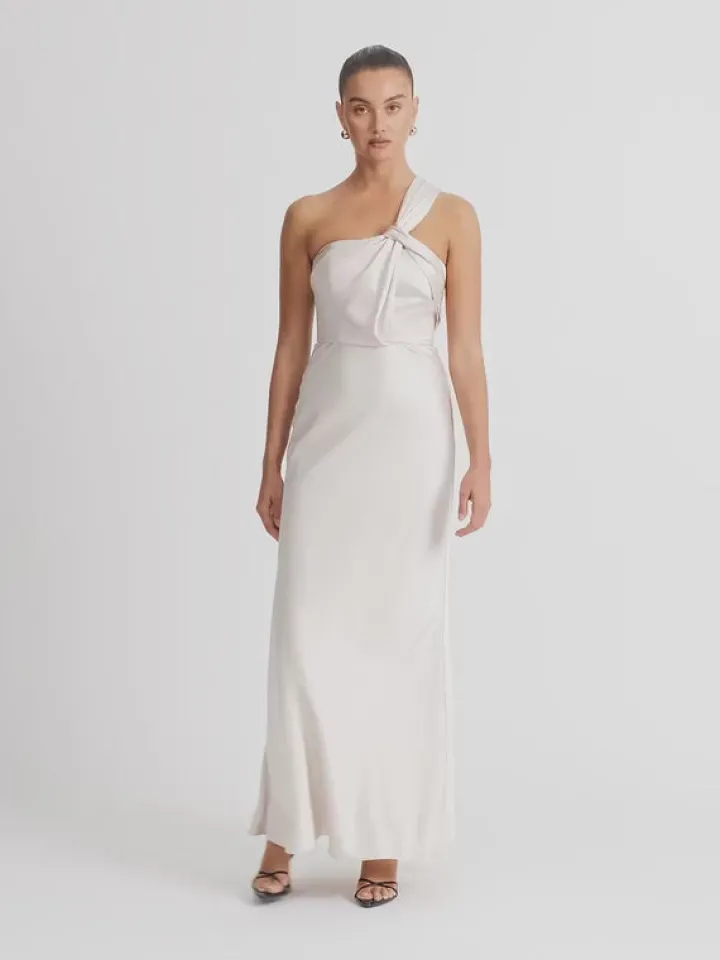 Woman SHEIKE Jovana Gown