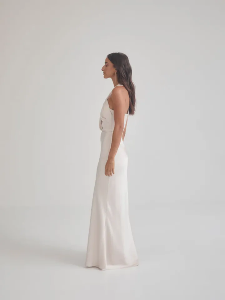 Woman SHEIKE Jovana Gown