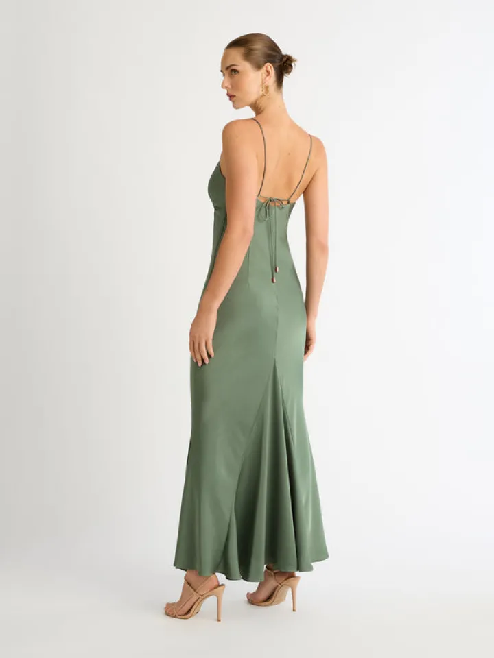 Woman SHEIKE Magnolia Maxi Dress