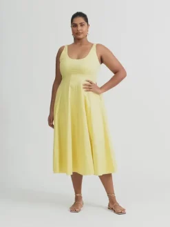 Woman SHEIKE Magnolia Midi Dress