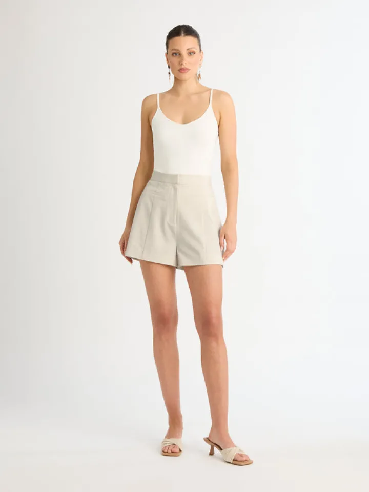 Woman SHEIKE Matilda Short