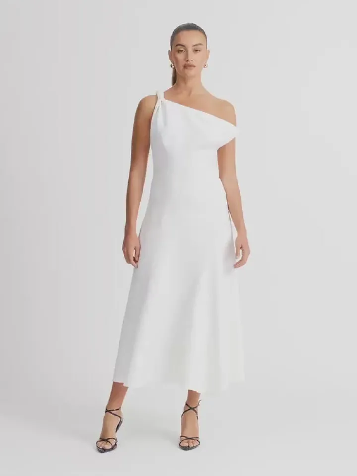 Woman SHEIKE Momentum Dress