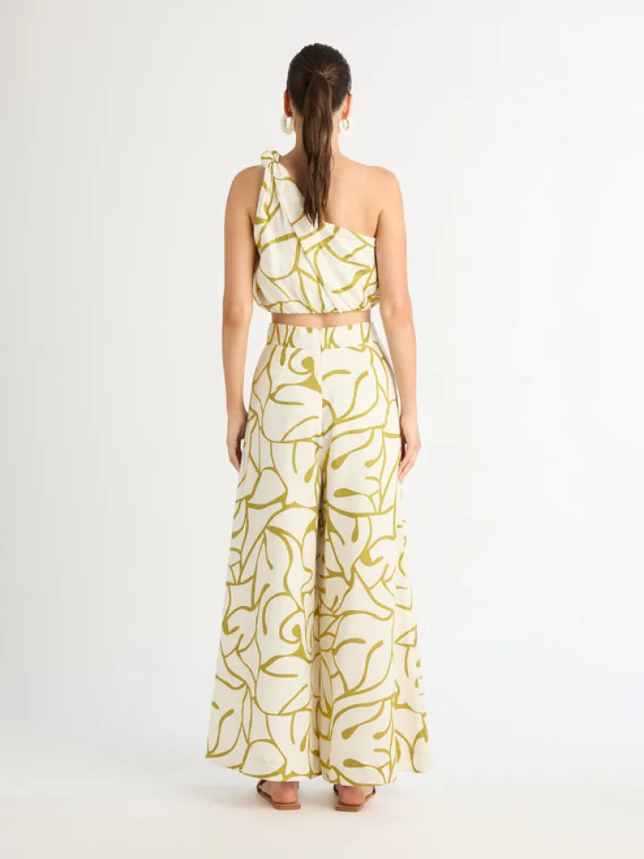Woman SHEIKE Organics Linen Pant