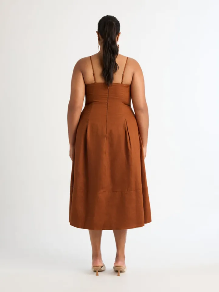Woman SHEIKE Pisco Midi Dress