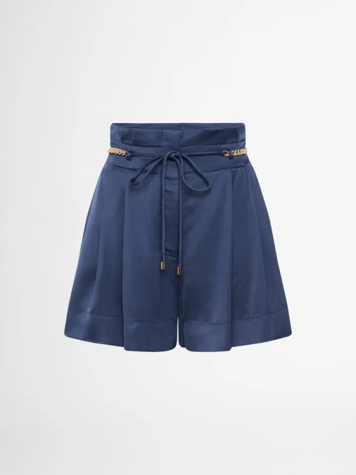 Woman SHEIKE Savanah Short