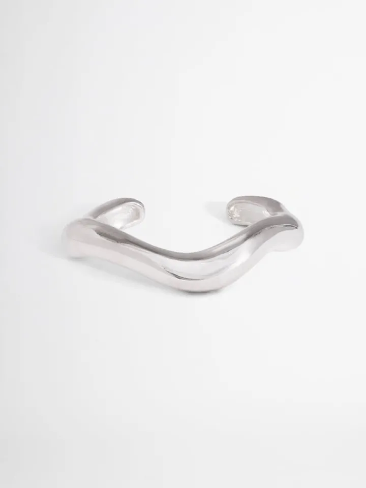 Woman SHEIKE Sculptural Bangle