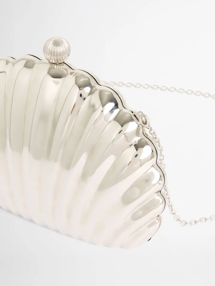 Woman SHEIKE Shell Clutch