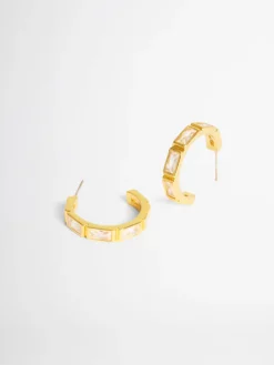 Woman SHEIKE Sparkle Hoop Earrings