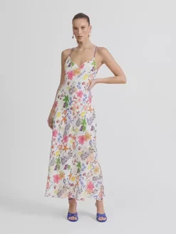 Woman SHEIKE Summer Amour Linen Dress
